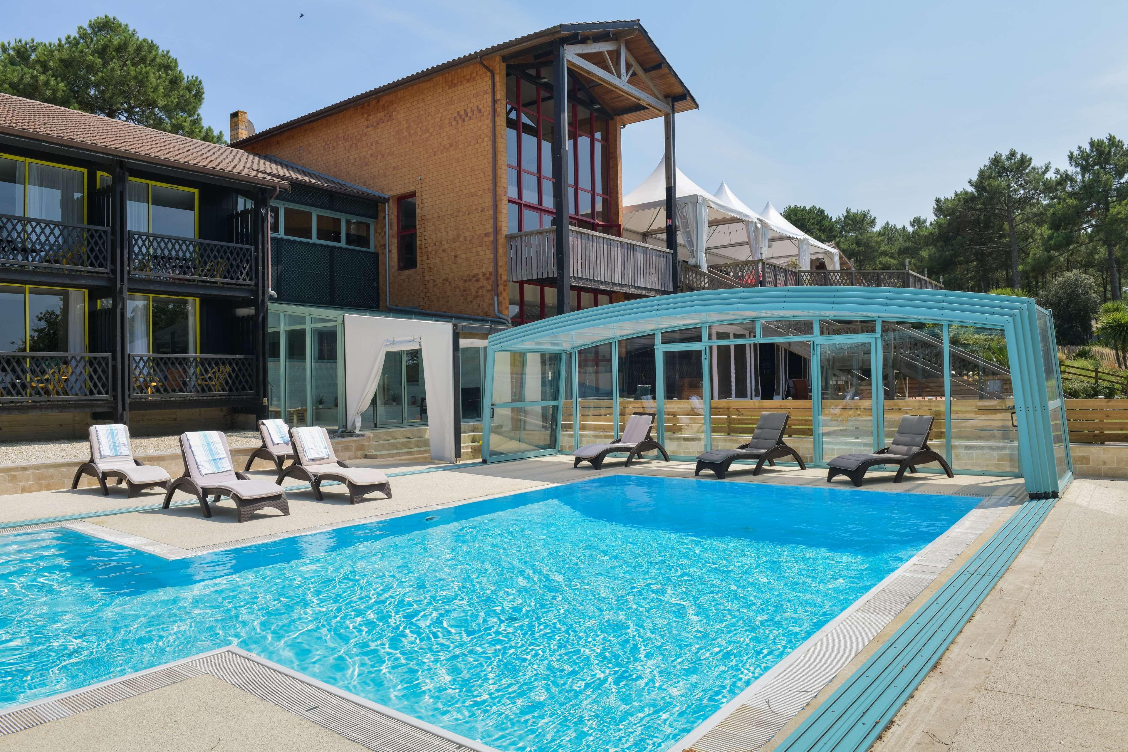 לאקאנו Boutique Hotel La Baignoire מראה חיצוני תמונה