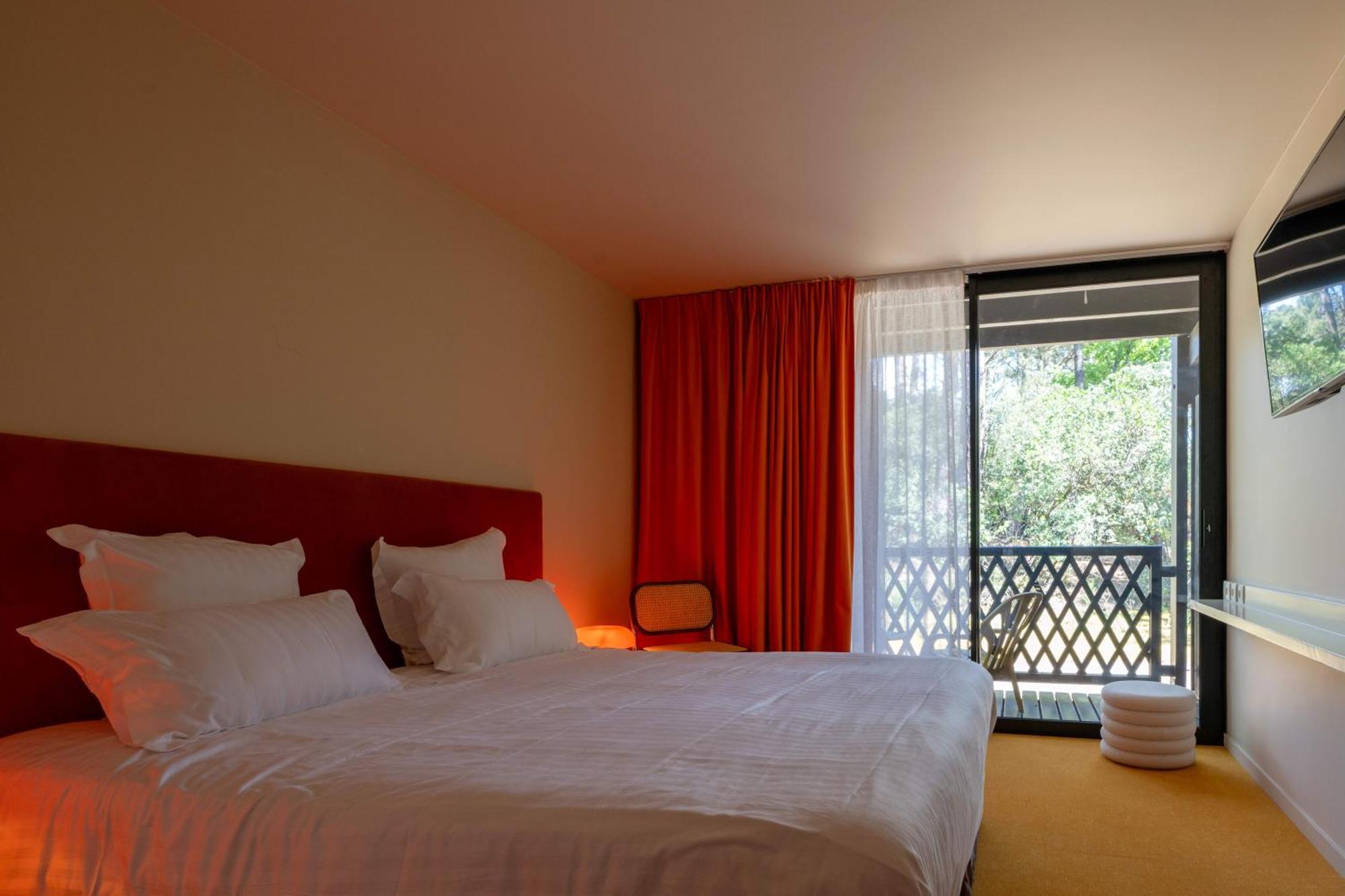 לאקאנו Boutique Hotel La Baignoire מראה חיצוני תמונה