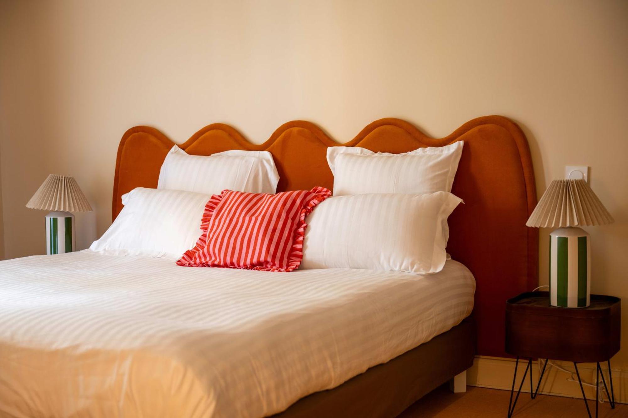 לאקאנו Boutique Hotel La Baignoire מראה חיצוני תמונה