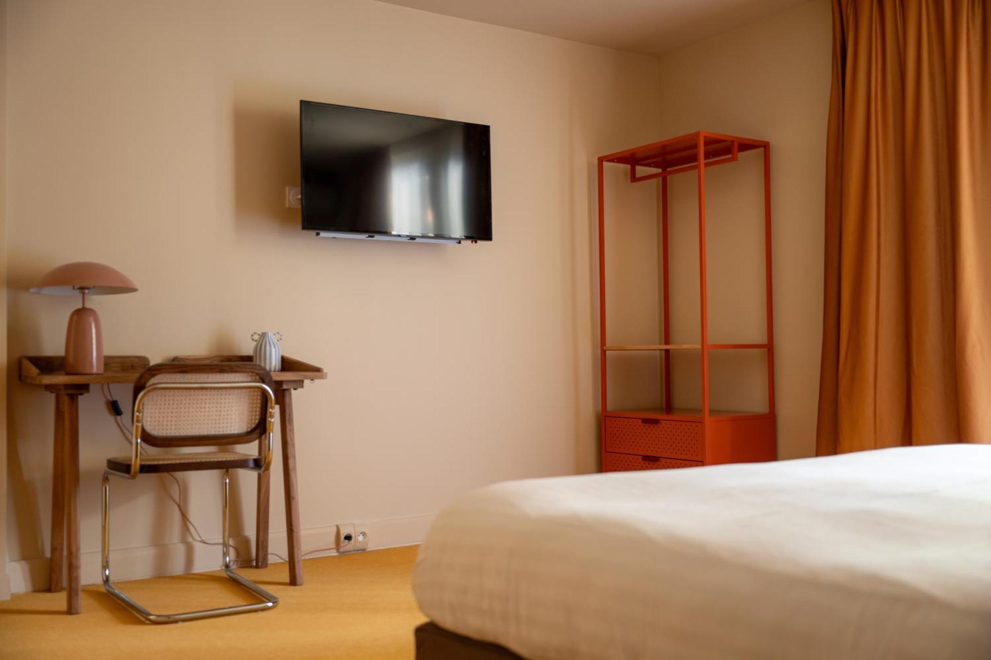 לאקאנו Boutique Hotel La Baignoire מראה חיצוני תמונה